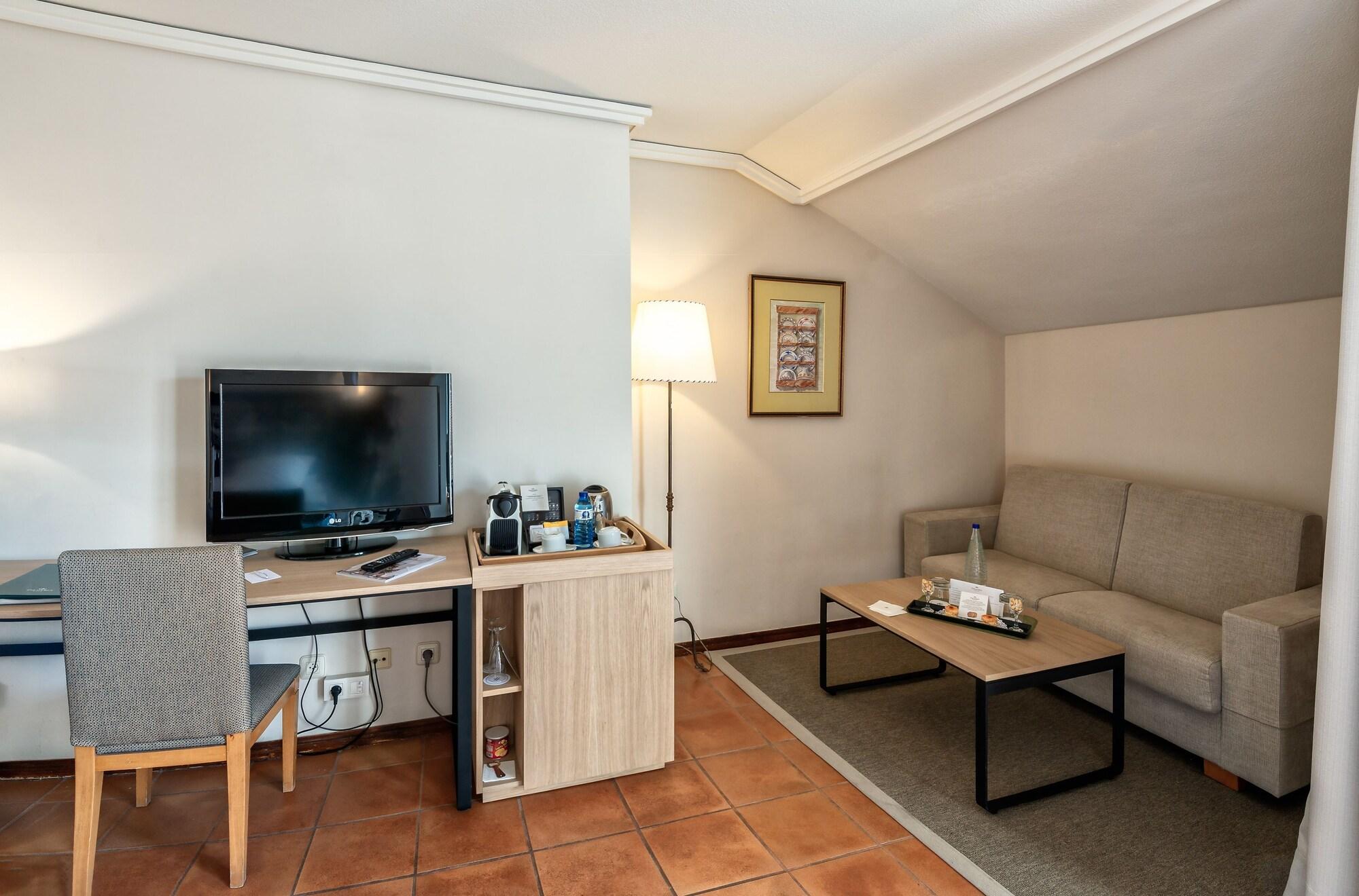 Parador De Malaga Gibralfaro Luaran gambar