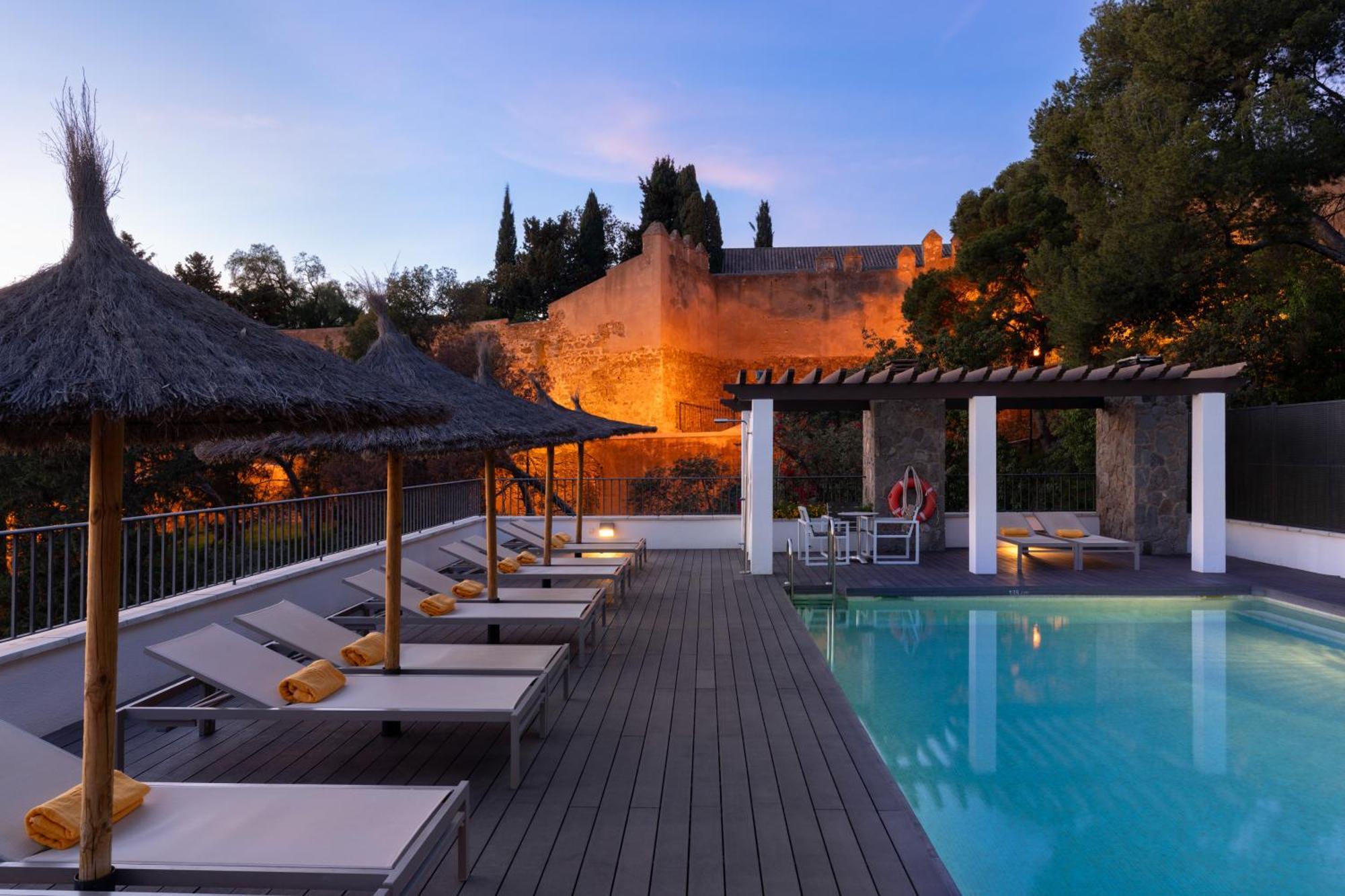 Parador De Malaga Gibralfaro Luaran gambar