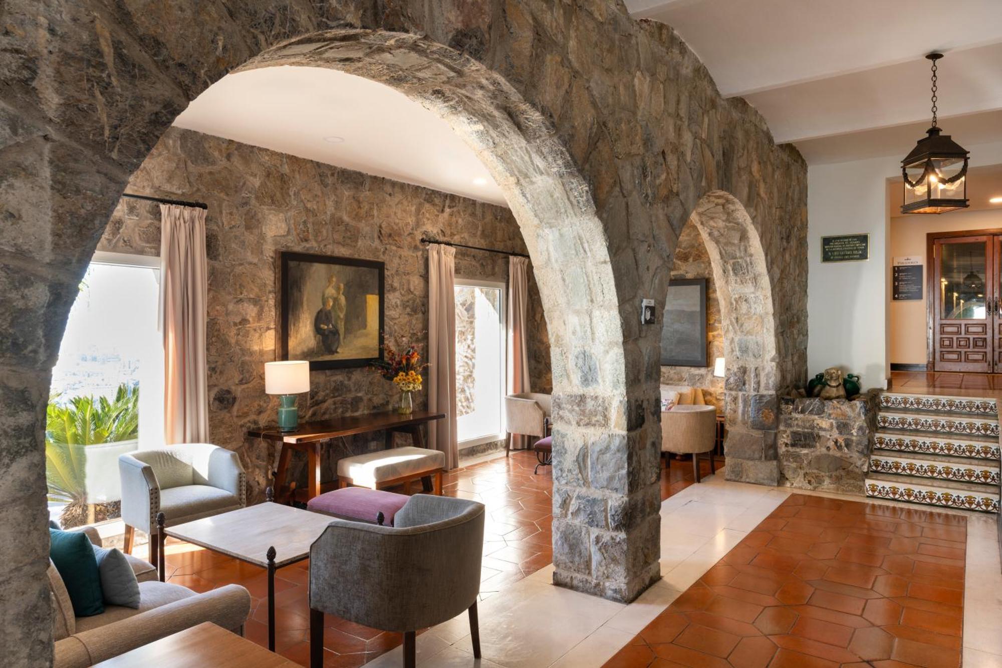 Parador De Malaga Gibralfaro Luaran gambar