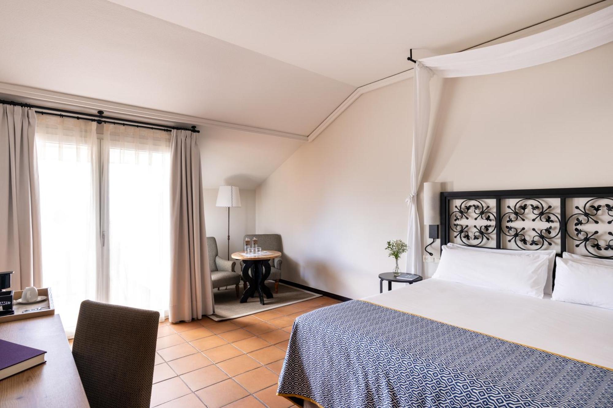Parador De Malaga Gibralfaro Luaran gambar