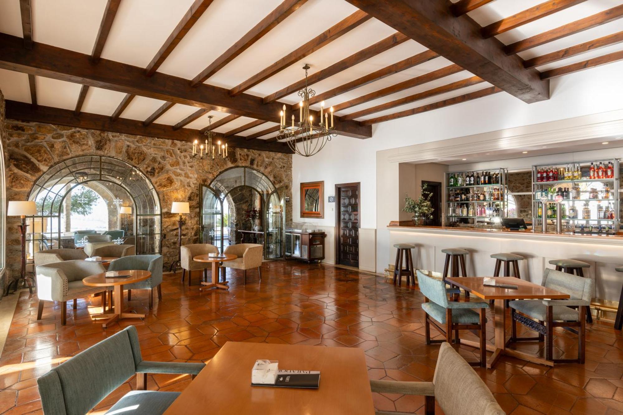 Parador De Malaga Gibralfaro Luaran gambar
